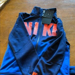 Boys Nike size 5 blue track suit